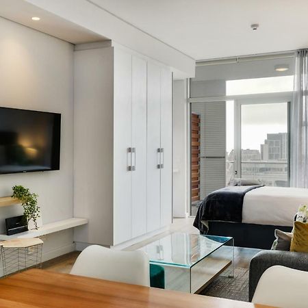 Backup-Power Eco Balcony Apartment Near Table Mountain Cape Town Exterior photo